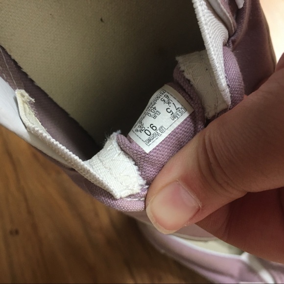 Vans lavender Slip on shoes - Picture 6 of 7